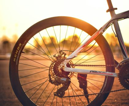 Tubeless opona rower