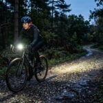 Jak dobrać lampkę rowerową